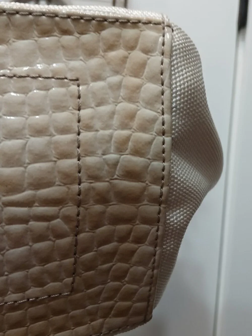 Kathy VanZeeland Woven Hobo🤍